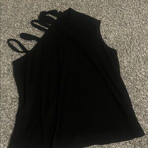 SHEIN Black Asymmetrical Strap Tank Top